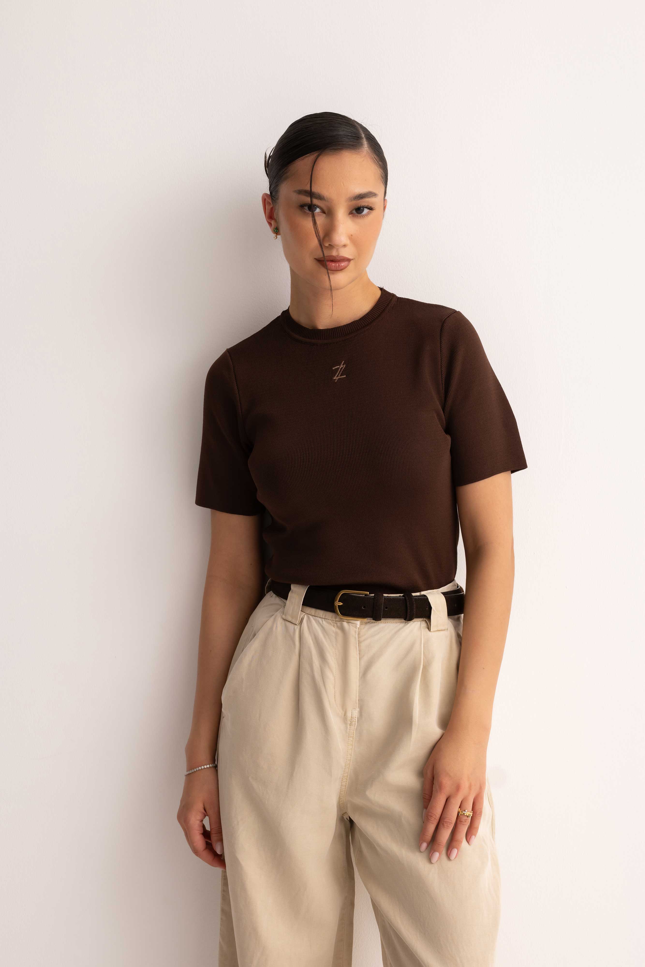 Dark brown Top
