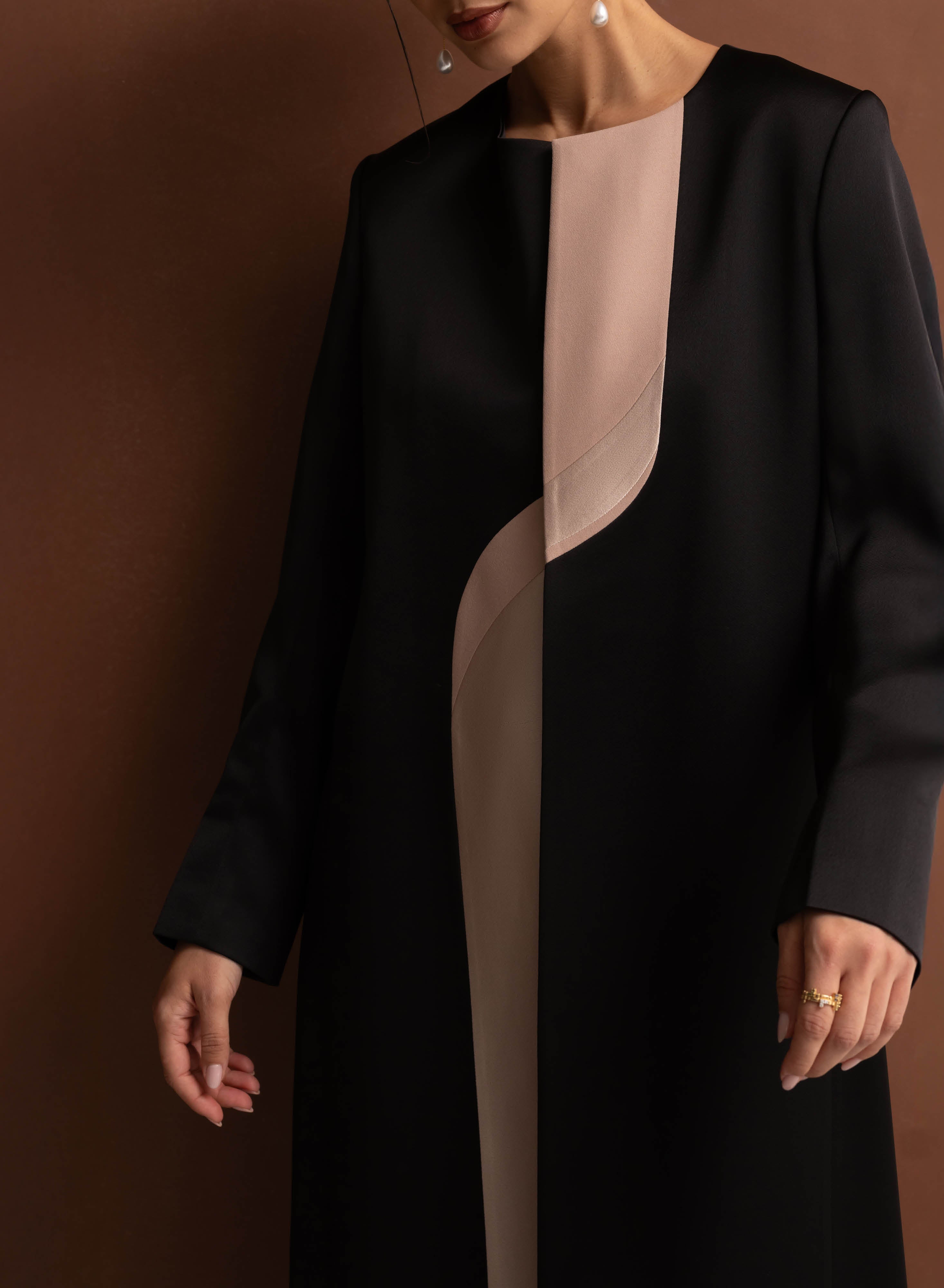 Waves Abaya - Black